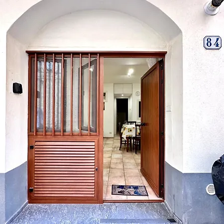 Il Rifugio Del Marinaio By Housilia Lägenhet